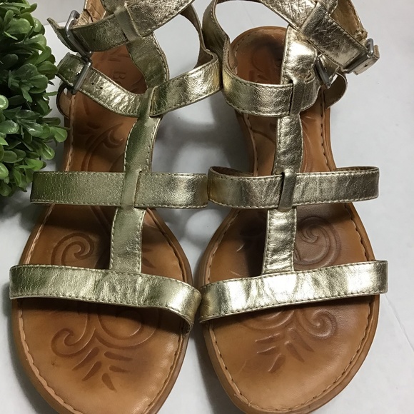 born fleet sandals